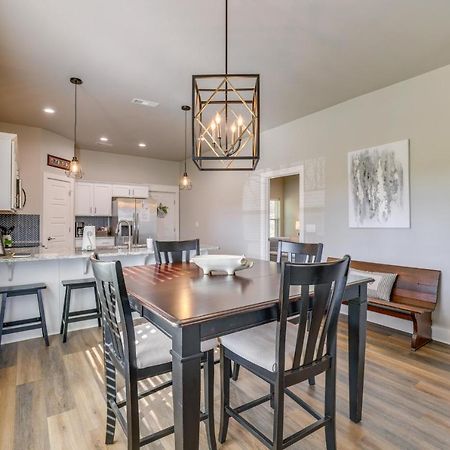 Modern Springdale Home 13 Mi To Fayetteville! 외부 사진